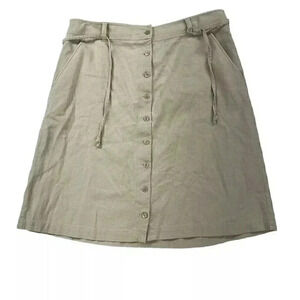 Eddie Bauer khaki A-Line skirt with pockets Cotton and linen. Women’s Size 12